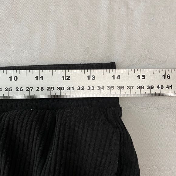 PUMA Women's Black Ribbed High Waist Modern Basics Wide Leg Pant Size Small - Picture 11 of 15